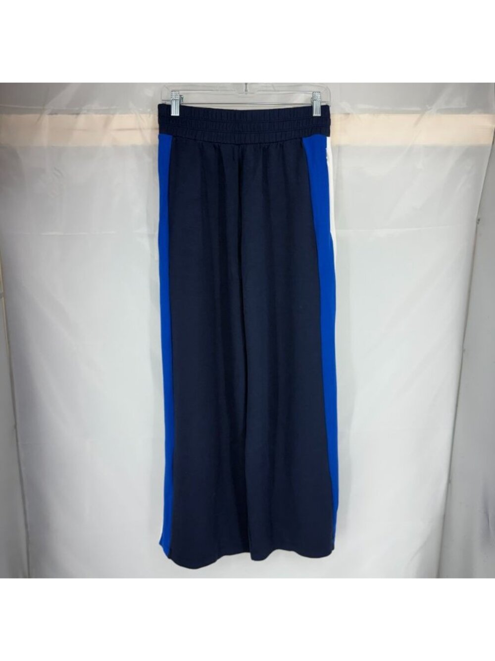 Spanx Women L Air Essentials Wide Leg Pant Navy Blue Stripe Stretch Flowy PullOn - Picture 4 of 12